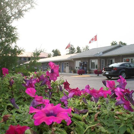 Moonlight Inn And Suites Съдбъри Екстериор снимка