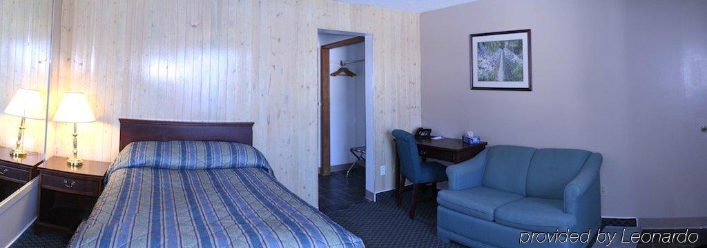 Moonlight Inn And Suites Съдбъри Екстериор снимка